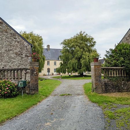 Ferme De Franqueville Sainte-Marie-du-Mont  Exterior photo